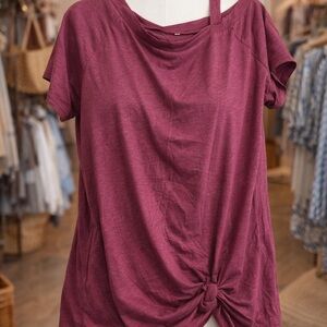 Women's Burgundy Knot Front Top